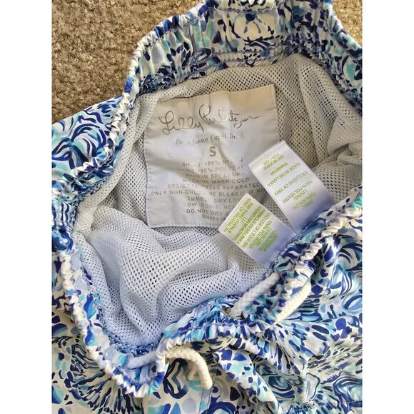 Lilly Pulitzer Boy's Junior Capri Swim Trunk Call My Shell Phone Resort White Sm - Picture 2 of 4